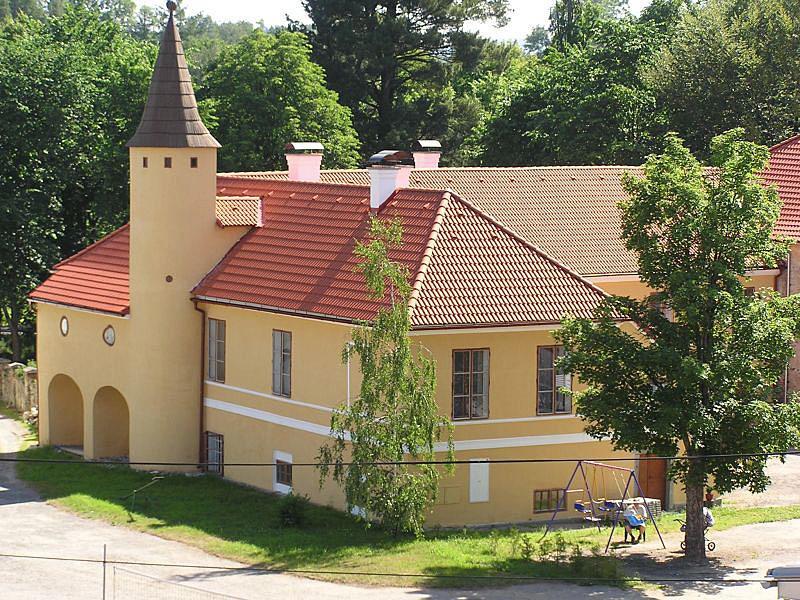 Hotel Zamek Jindrichovice Kolinec Exterior foto